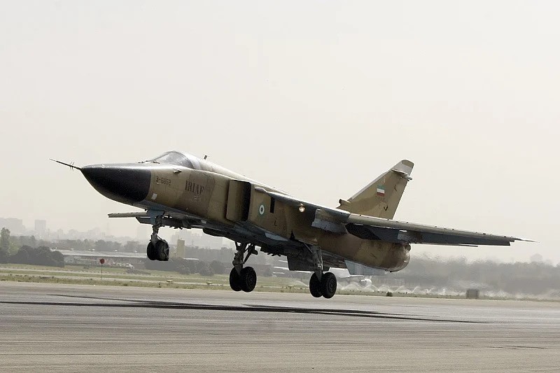 Катар собори два ирански СУ-24