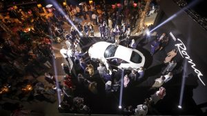 Ферари продолжи да испорачува возила на Средниот Исток, Иран не е пречка за бизнисот