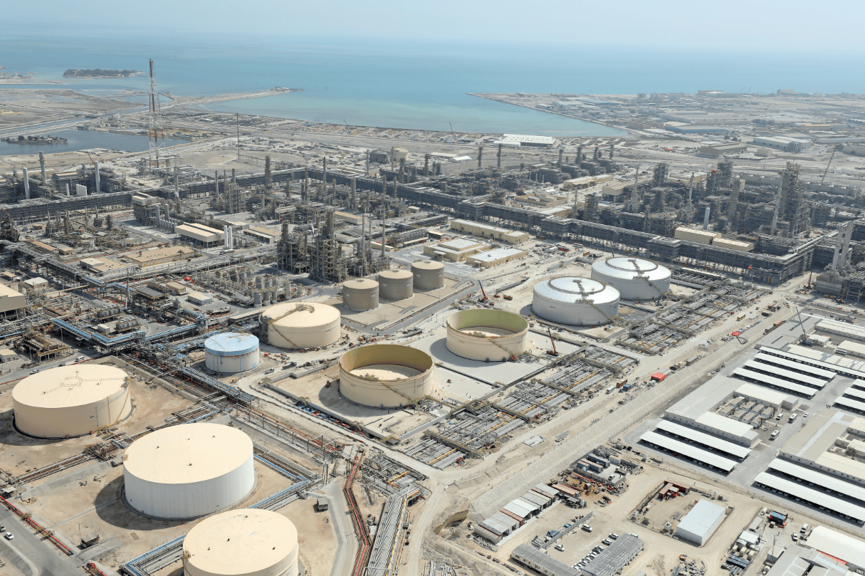 УШТЕ ЕДНА ЗЕМЈА ОД ЗАЛИВОТ ПРОГЛАСИ “ВИША СИЛА“ ЗА СНАБДУВАЊЕ СО НАФТА: Иран изврши воздушен напад врз објекти во Бахреин