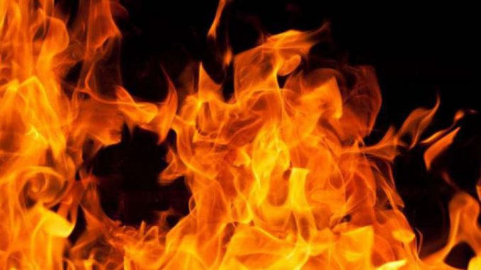 Запалено такси „ауди А6“ во Аеродром