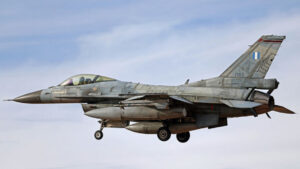 Грците забрзано се вооружуваат