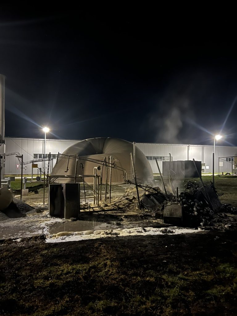 Пожар во Пречистителната станица за отпадни води во Мојанци, гореше метан – избегната поголема катастрофа