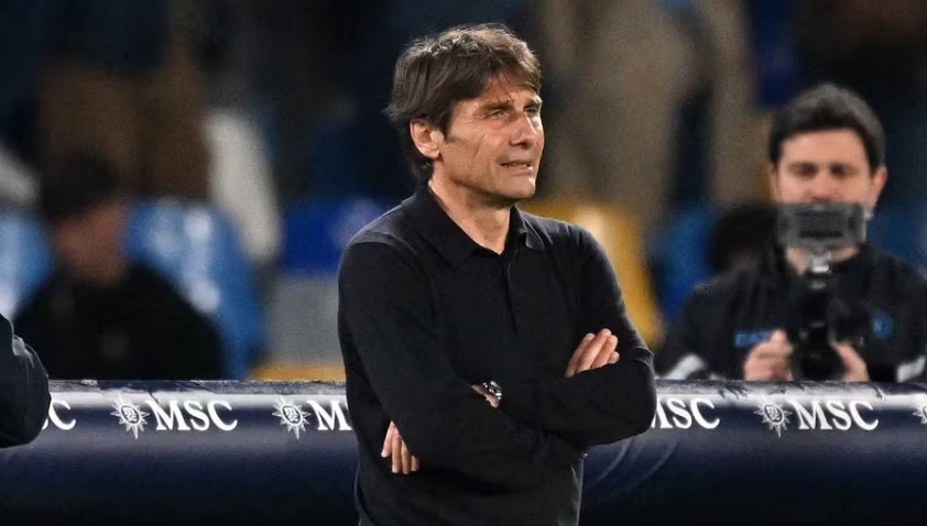 Наполи и Конте планираат заедничка иднина