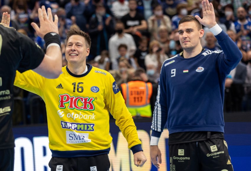 Миклер и Бодо на излезна врата од ПИК Сегед!