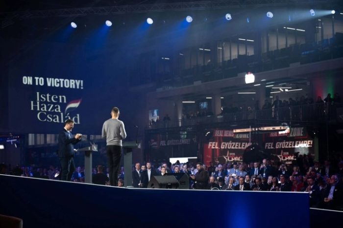 КОНФЕРЕНЦИЈА НА СРАС ВО БУДИМПЕШТА: Украина може да сонува за ЕУ, Македонија да биде полноправна членка, поддршка за Орбан