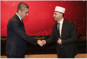 Мицкоски: Со ифтарската вечера испраќаме порака за единство и духовна поврзаност