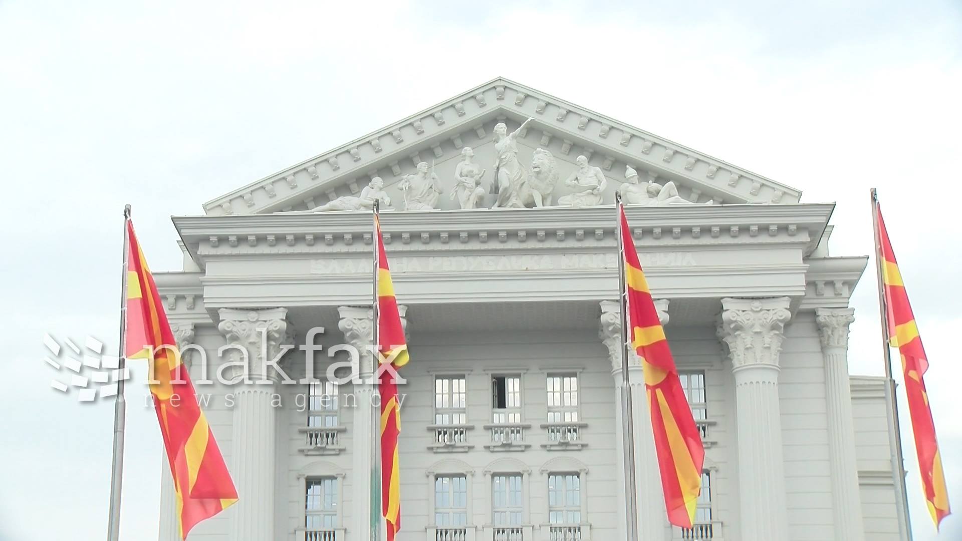 Владата уверува: Нема недостиг од гориво, Македонија е со најниска цена во регионот