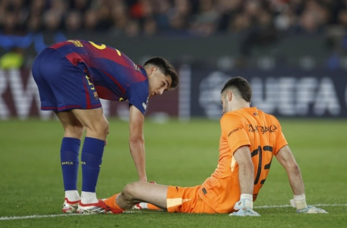 Голманот на Барселона Гарсија ќе биде надвор од терените неколку недели