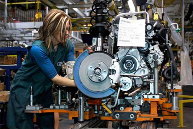 Блумберг Адрија: „Made in Europe“ на Макрон става под ризик до 30.000 работни места во Македонија