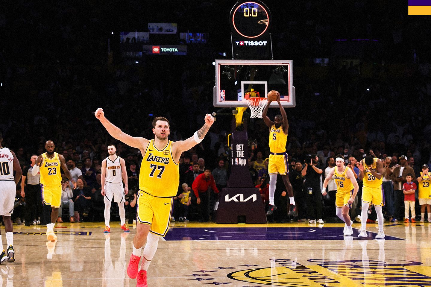 Балканска драма: Дончиќ со кош во последната секунда ја реши „војната“ со Јокиќ (ВИДЕО)