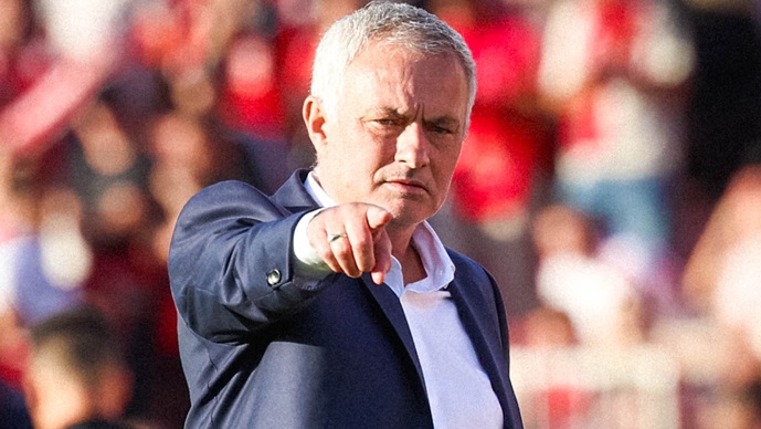 Снајдер откри како Мурињо брутално го казнил Балотели во финалето од ЛШ во 2010