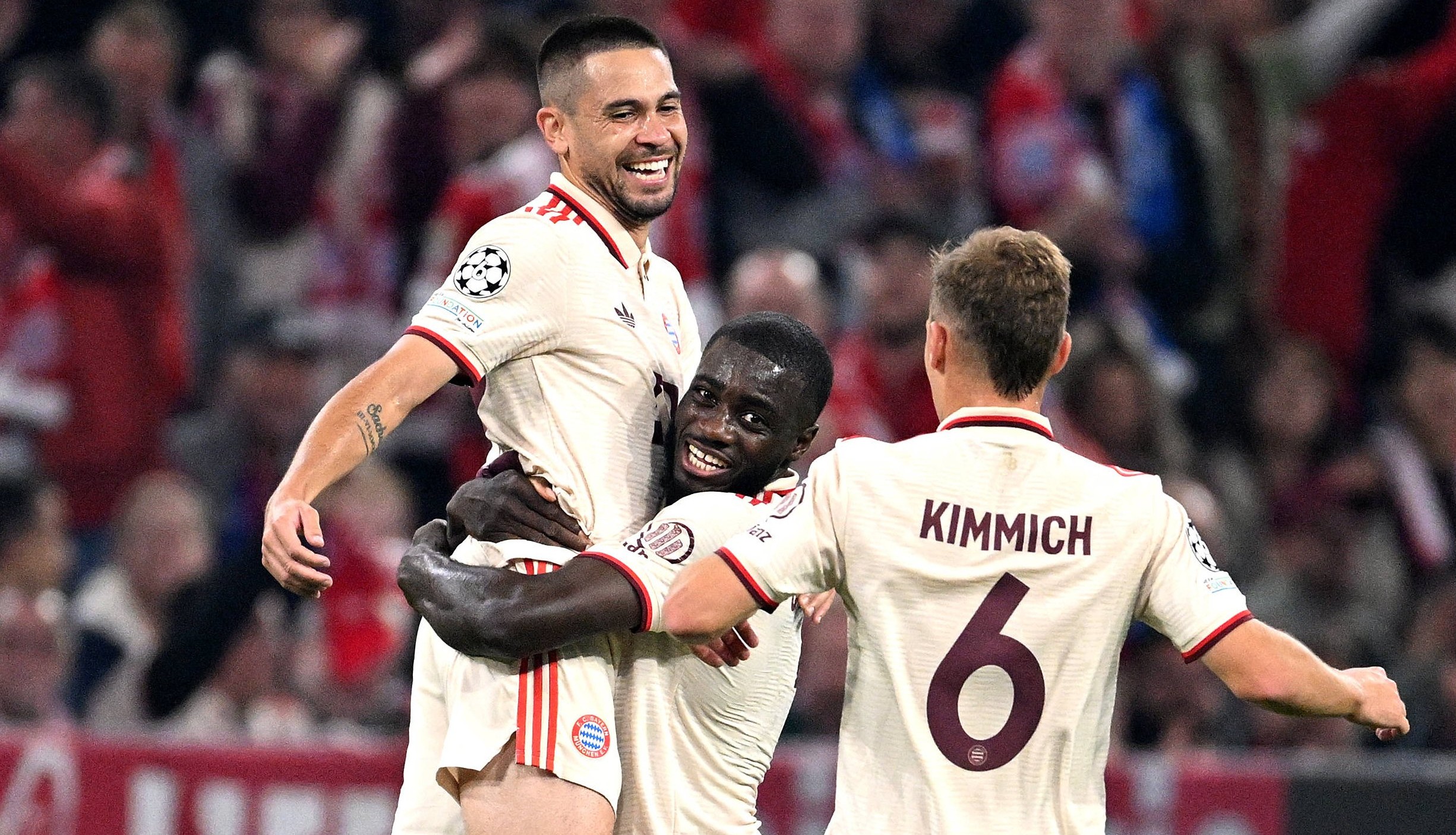 Уште еден фудбалер летово бесплатно го напушта Баерн