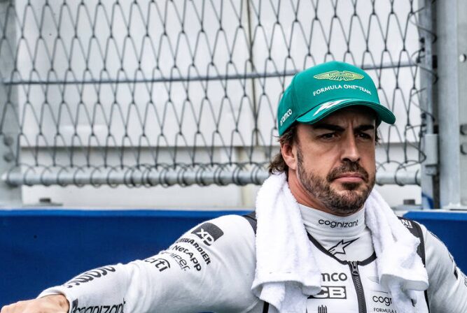 (Видео) Болидот на Астон Мартин претставува ризик по здравјето на возачите