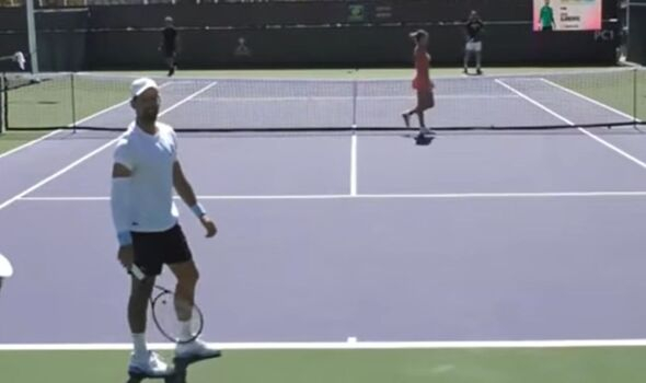 Сабаленка го продолжува шоуто, му прекина тренинг на Ѓоковиќ