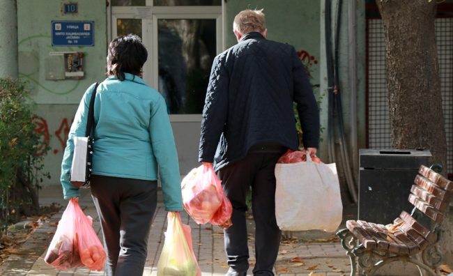 НАД 6.400 АКТИВНИ ФИРМИ РАБОТАТ БЕЗ ФИСКАЛНИ АПАРАТИ, ПОКАЖА КОНТРОЛАТА НА УЈП, СЛЕДИ ПРОВЕРКА НА УШТЕ 14.000