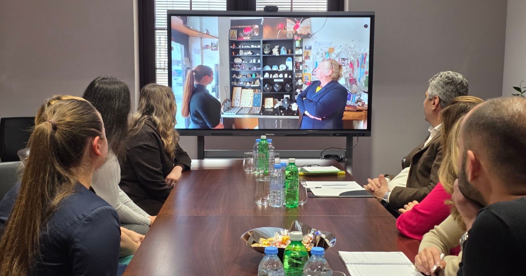 „Младите ја раскажуваат приказната за рубинот“: Божиновска по средбата со наградените ученички