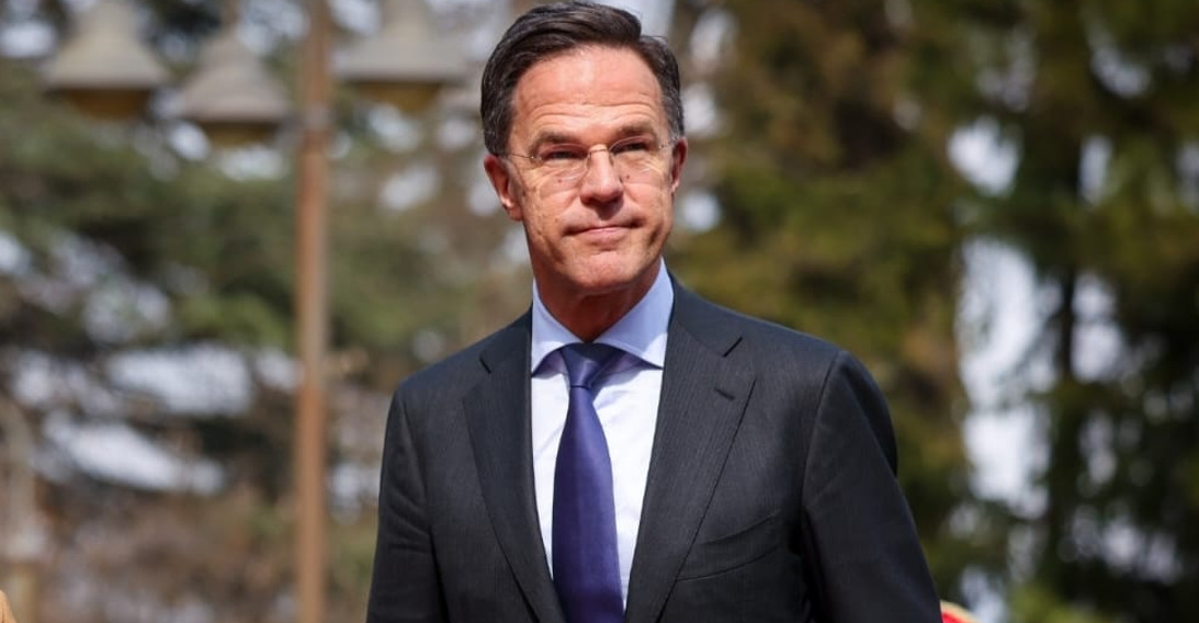 „Фајненшл тајмс“: Руте со поддршката за Трамп го налути европскиот блок – НАТО пред нови поделби околу војната со Иран