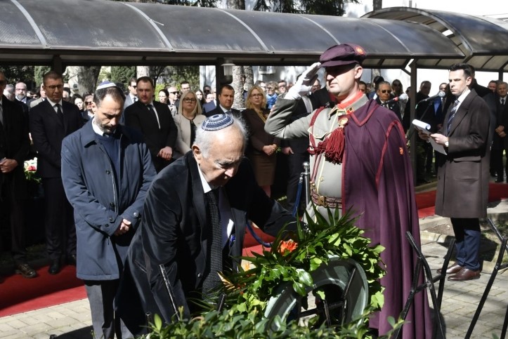 Одбележана годишнината од депортацијата на македонските Евреи: Сеќавањето мора да се одржи живо