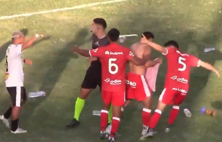 Во Аргентина опасно е да соблечеш дрес на гости