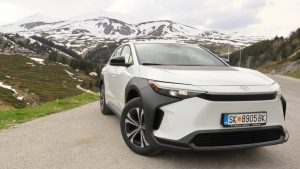 Данска се префрли да вози на струја, преку 80% удел на електричните автомобили