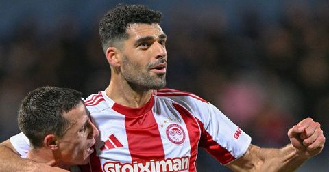 Поранешниот напаѓач на Порто и Интер ја паузира кариерата за да војува за Иран?