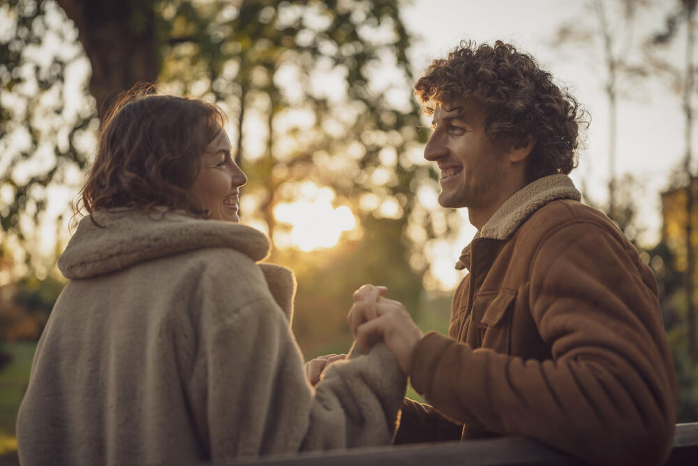 Дневен хороскоп за 5 март: Близнаци, послушајте ја вашата интуиција, Лав, ненадеен контакт со симпатија