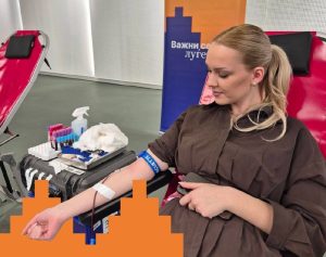 Мал гест со големо значење: Вработените во Халкбанк даруваа крв