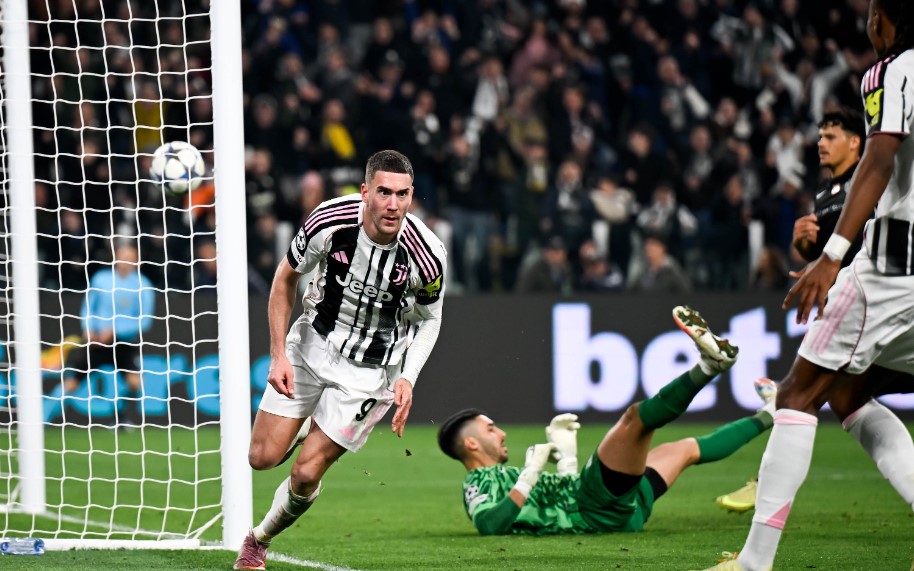 Влаховиќ доби совет: Остани во Јуве, ќе ја имаш најдобрата сезона со Спалети!