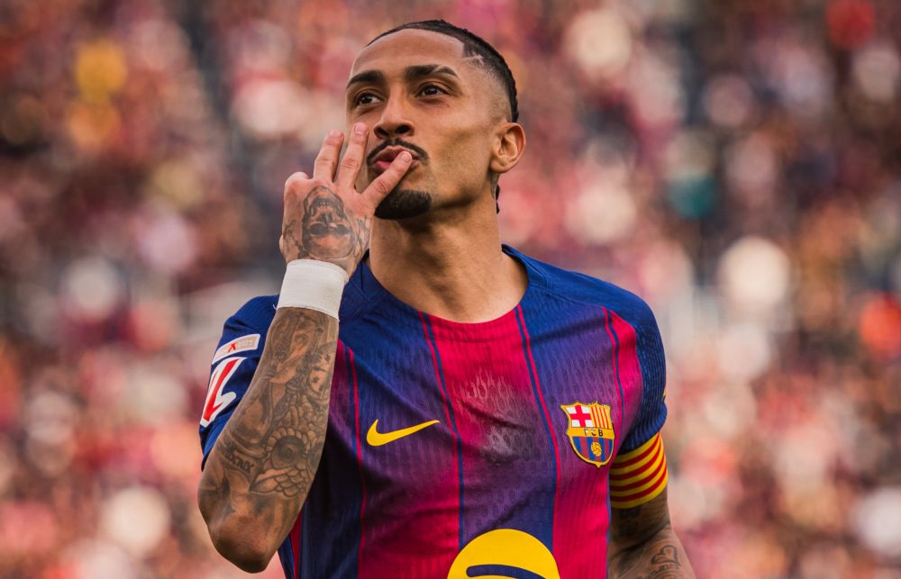 Барса ја наполни мрежата на Севиља, хет-трик на Рафиња! (ВИДЕО)