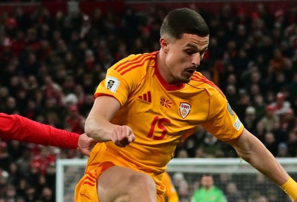 Без голови по првото полувреме во Даблин