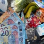 Цените на нафтата растат, централните банки ќе мора да ја ограничат инфлацијата