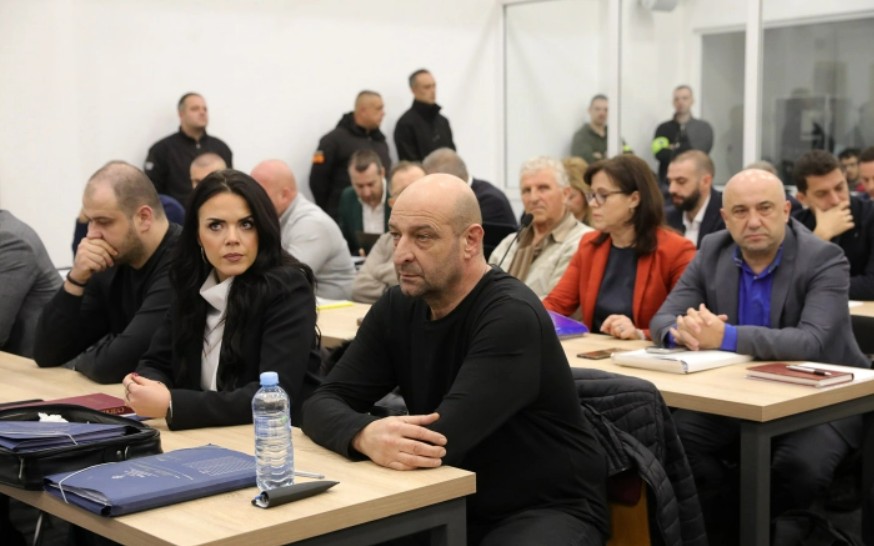 Сведочење за „Пулс“: Обезбедувањето требало да реагира за присуство на малолетници по полноќ, а пиротехниката била безбедносен ризик