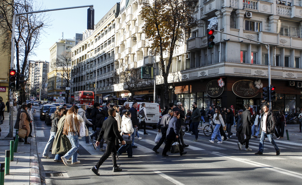 Во Македонија се живее пет години помалку отколку во ЕУ, жените подологовечни од мажите