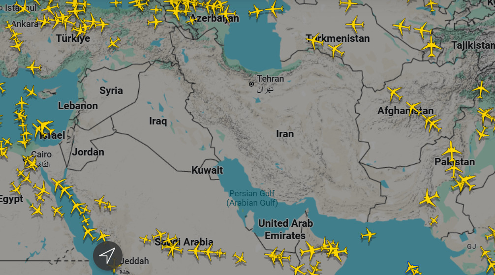 Илјадници летови откажани поради ескалацијата на Блискиот Исток