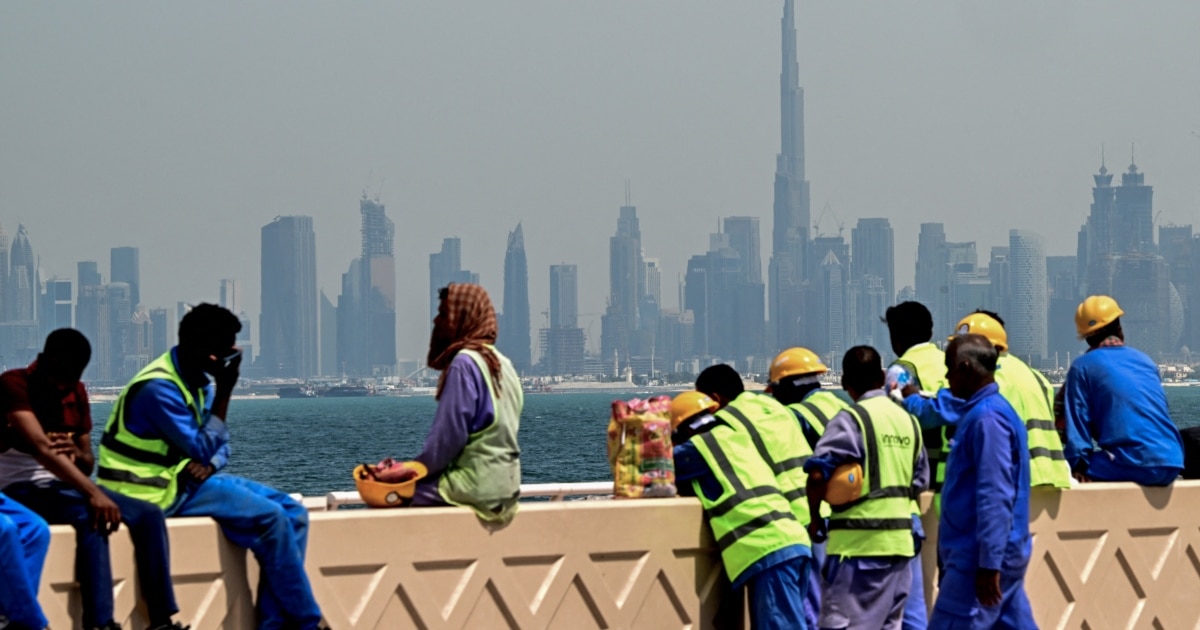 Експлозии во Дубаи додека Обединетите Арапски Емирати размислуваат да се приклучат кон американската поморска коалиција