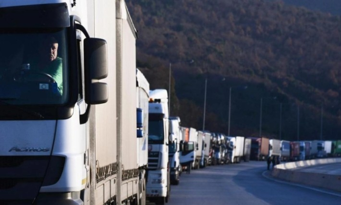 Проблемот со транспортерите најверојатно ќе се реши преку издавање годишни визи со повеќекратен влез и излез од Шенген зоната