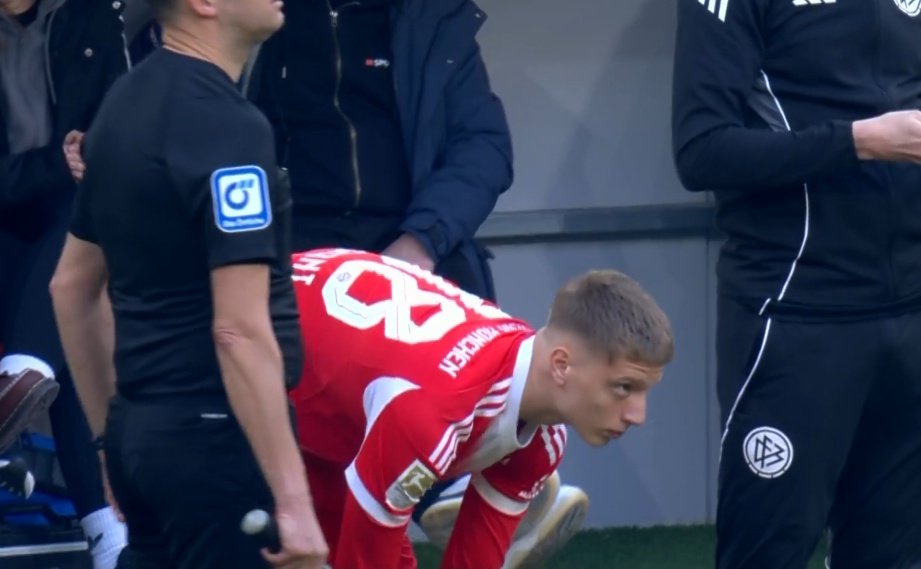 Косовски бисер дебитира за Баерн Минхен, но остана во сенка на – прекрасната сестра (ФОТО)