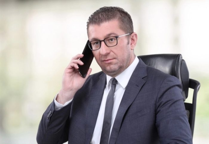 МИЦКОСКИ СО ПРЕМИЕРОТ НА КАТАР: Изразив поддршка за државата во телефонскиот разговор со Ал-Тани за ситуацијата на Блискиот Исток