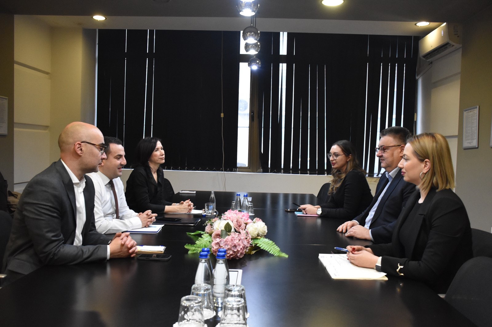 Јакнење на интегритетот во јавната администрација – средба на Минчев со претседателот на ДКСК, Адем Чучуљ