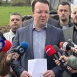 Решението за транспортерите се движи во насока на издавање долгорочни работни визи, вели Николовски