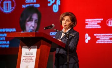 Сиљановска-Давкова: Кочани останува длабока рана и траен потсетник за потребата од одговорност, подготвеност и солидарност во справувањето со кризни ситуации