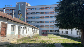 Министерството за здравство го заборави меморијалниот парк за жртвите во модуларната болница, градежните работи се уште се не започнати