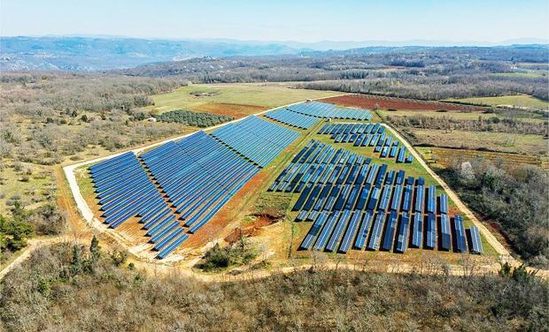 Се гради една од најголемите соларни електрани во регионот