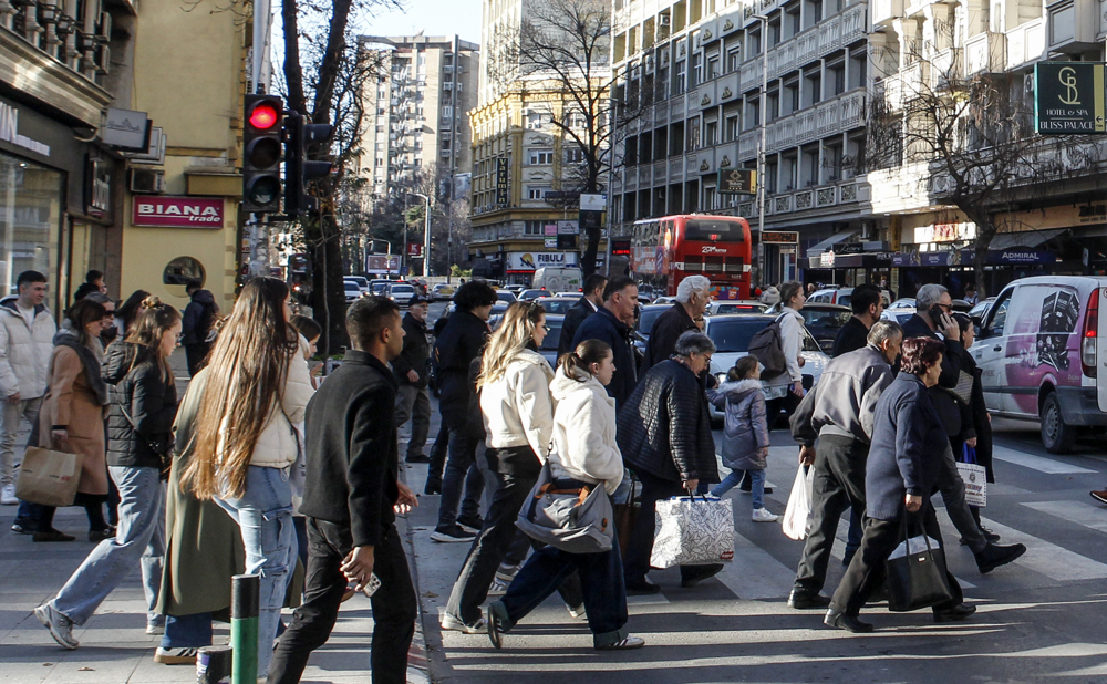 Македонските граѓани се повеќе ги користат услугите на е-влада, но се уште сме далеку под просекот во ЕУ