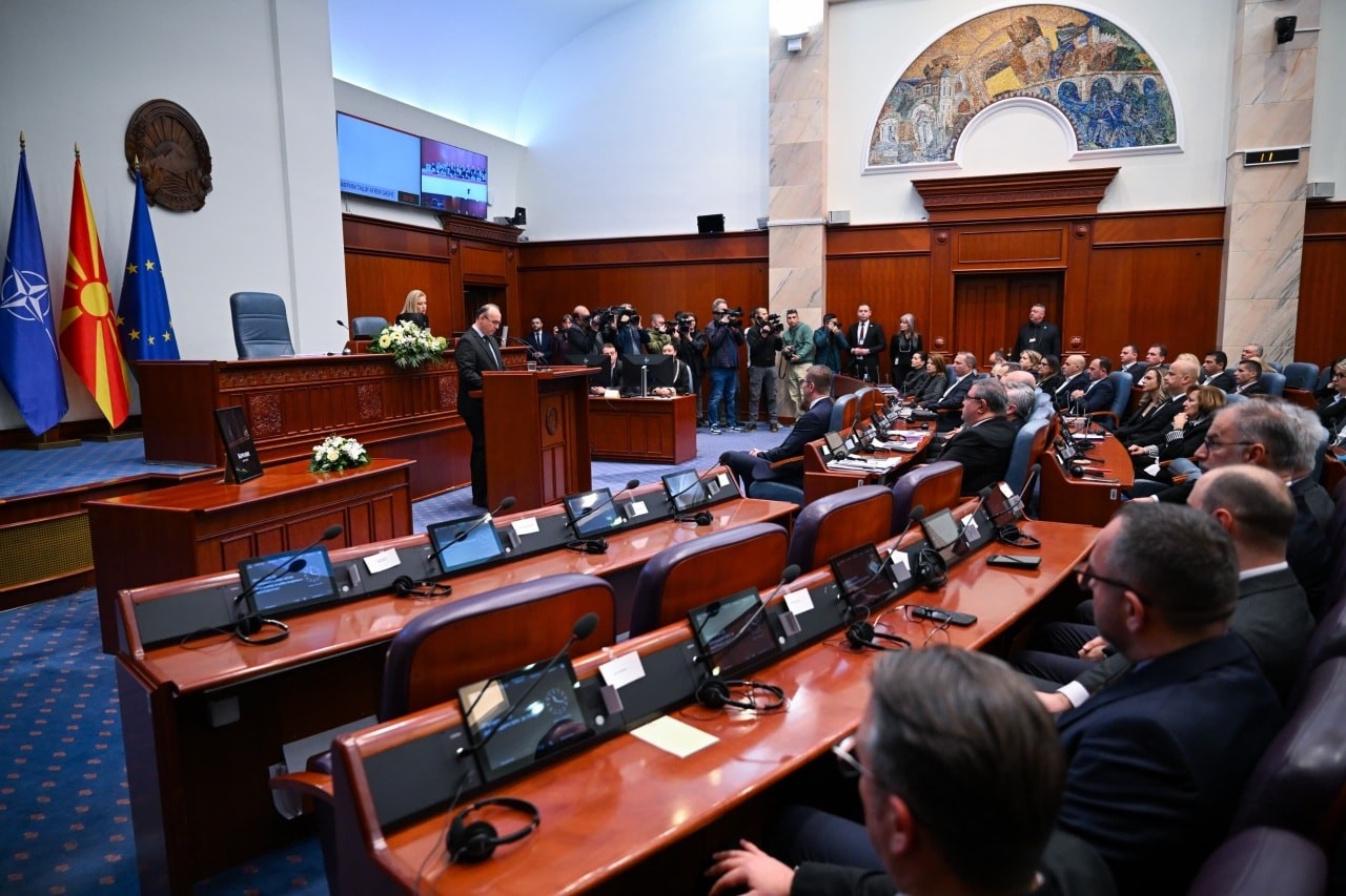 ФАКТОР НА ДЕНОТ: Се одржа комеморација за жртвите во Кочани, родителите се разочарани