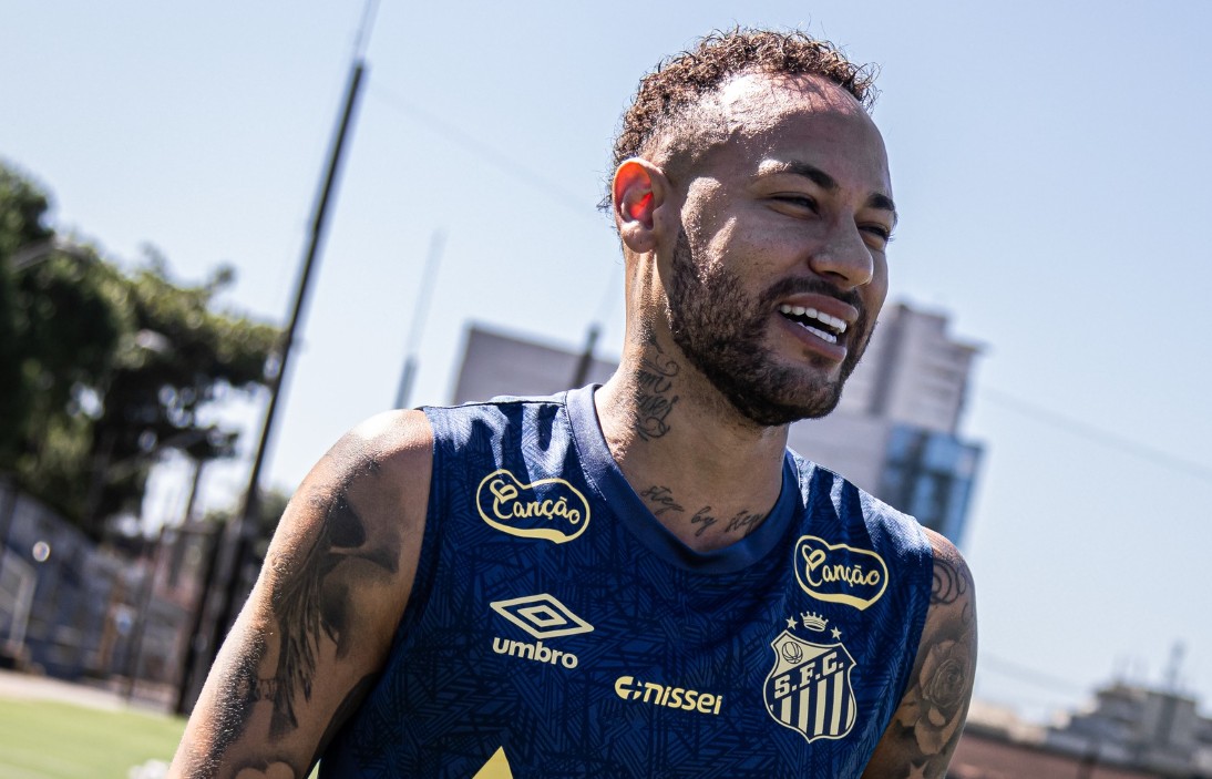 Неверојатно: Нејмар пак е повреден на роденденот на неговата сестра!