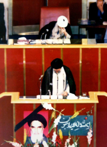 Духовниот водач е убиен – Патот до Ајатолах и неговата смрт