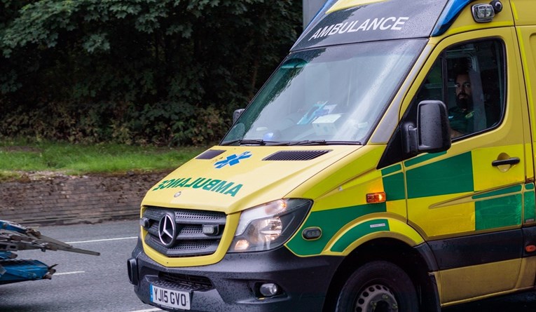 Паника во Англија: Расте бројот на заболени од менингитис