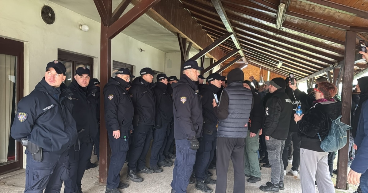 Тензичен изборен ден со нерегуларности и инциденти во Србија