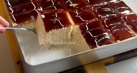 Турците прават најдобро трилече: Толку е кремливо и лесно, што ќе сакате да ја изедете целата тепсија!